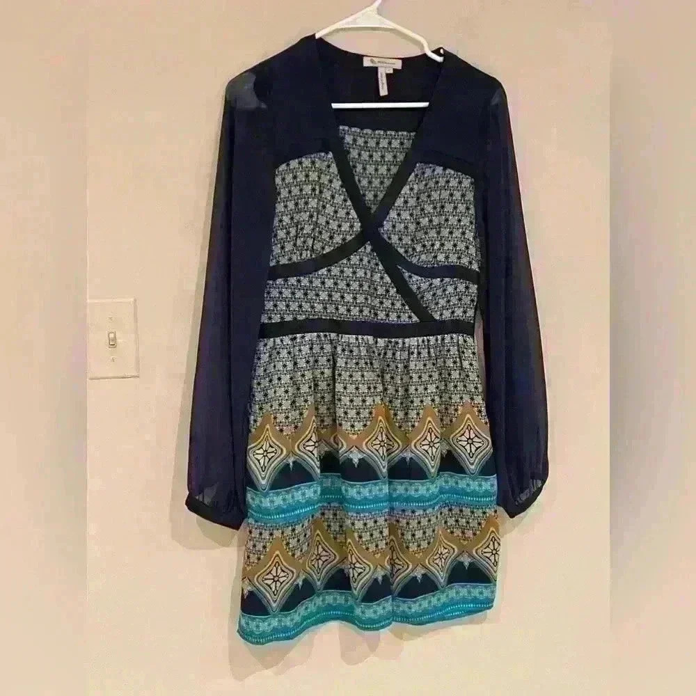 BCBGeneration Crepe & Chiffon Dress size 8